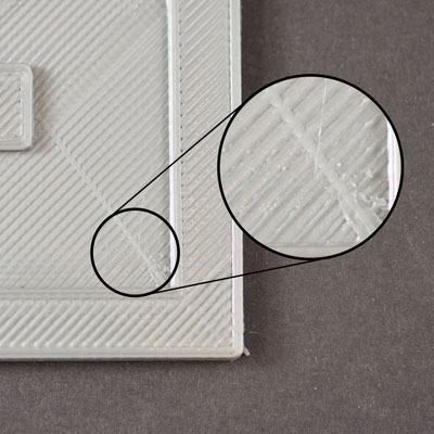 Arranhões no plano superior