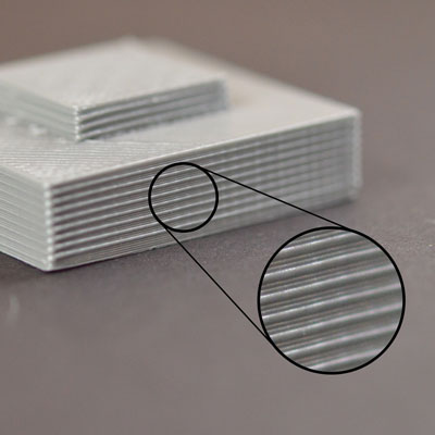 Linhas nas laterais da impressão, escada de camadas