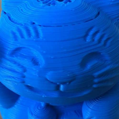 Rachaduras em objetos altos